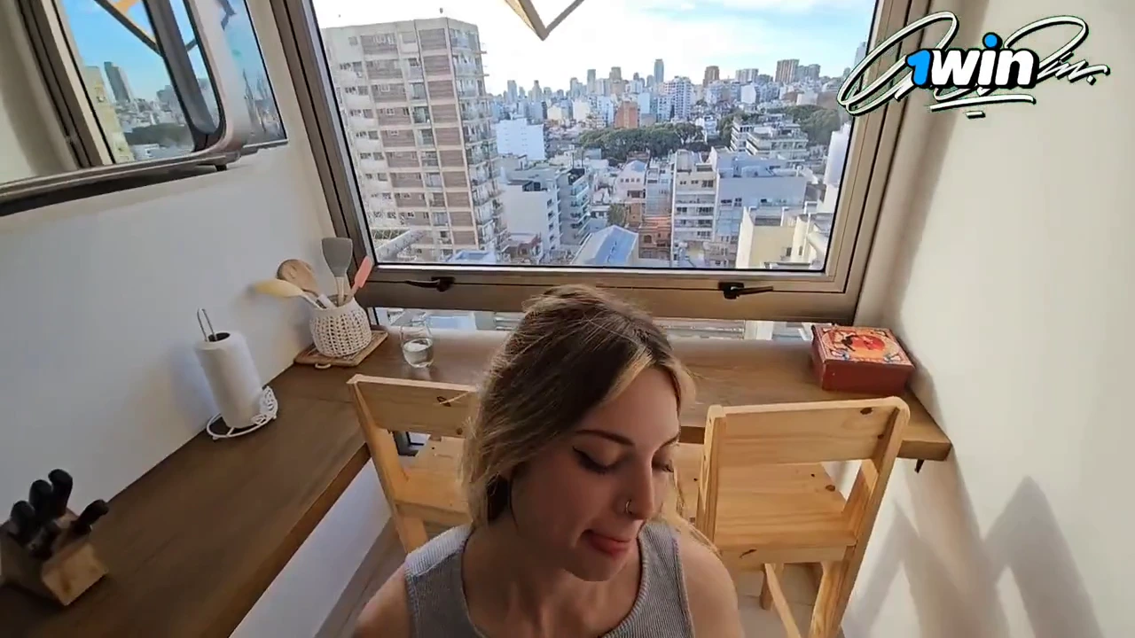 Beautiful big ass blonde seduces her new neighbor. porn video